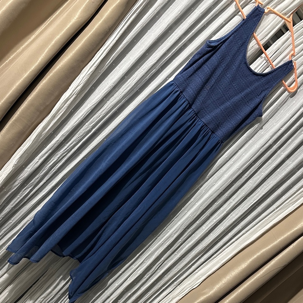 Elegant Blue Sleeveless Dress